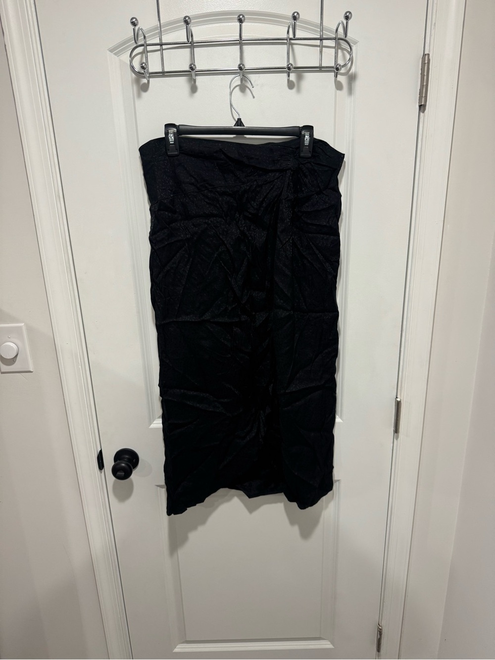 LOFT Black Ruched Midi Skirt